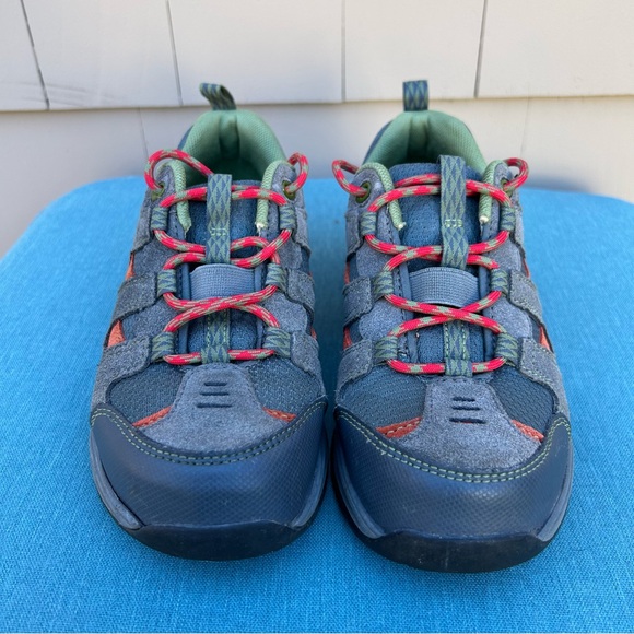 L.L. Bean Kids Trail Model Hiking Shoes - gray/orange/green - size 4 - Picture 7 of 11